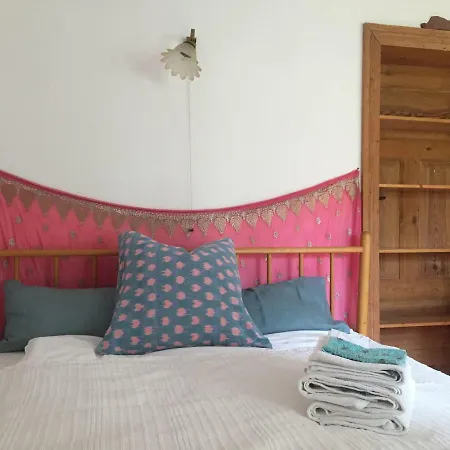 Kunstlerhaus Oderbruch Holiday home *